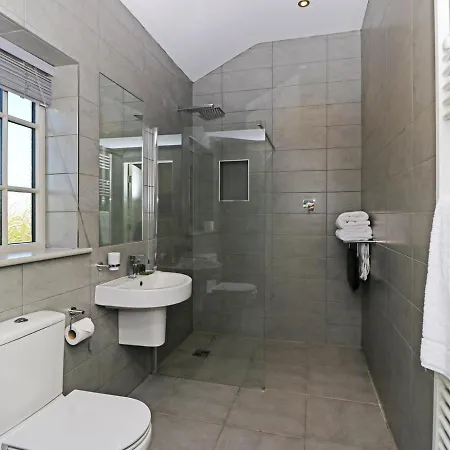 Plum And Partridge Husthwaite فندق يورك