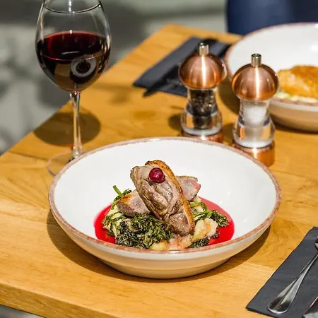 فندق Plum And Partridge Husthwaite يورك