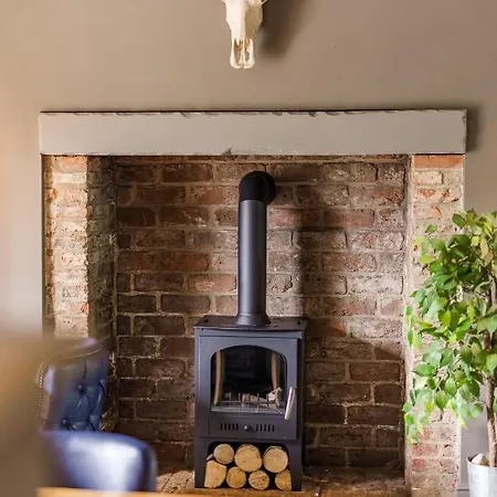 Plum And Partridge Husthwaite 4* 요크