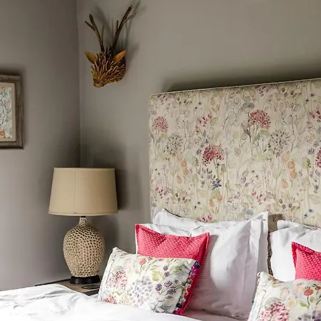 Plum And Partridge Husthwaite Hotel 4*